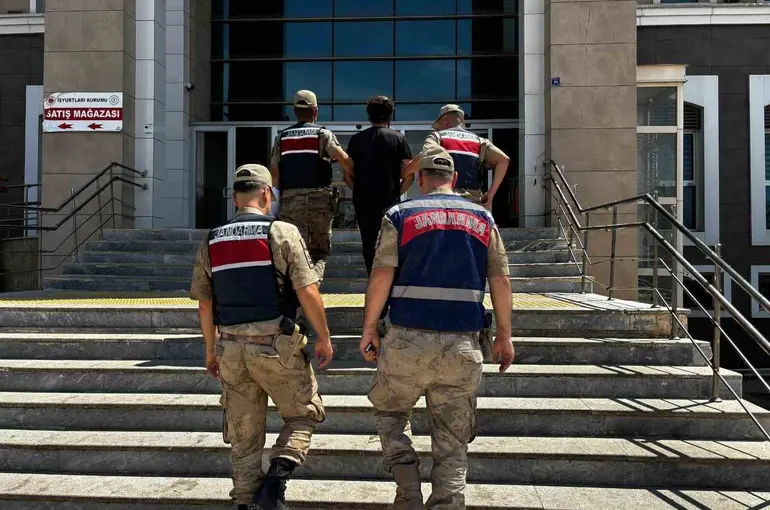 Siverek’te 25 yıl kesinleşmiş hapis cezası bulunan şahıs yakalandı
