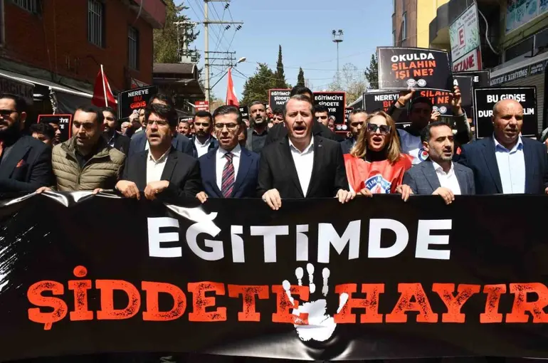 Siverek’te okul saldırısına tepki

