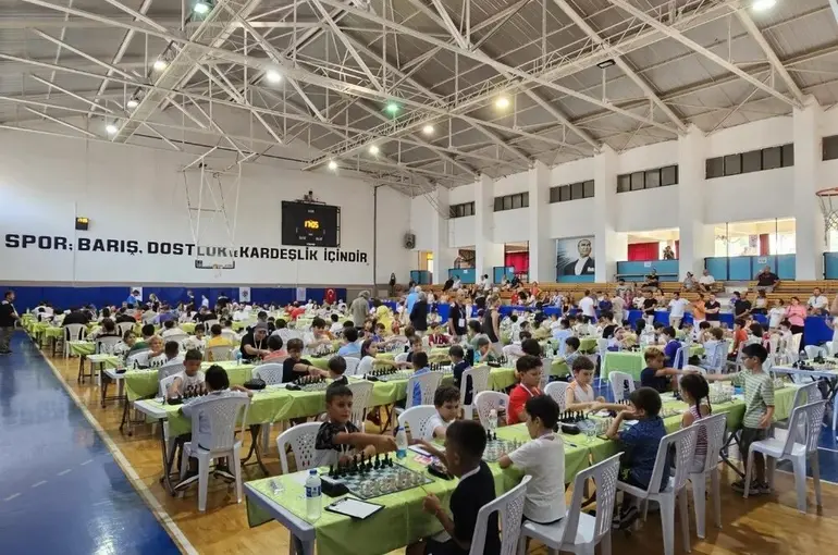 Söke’deki Satranç Turnuvası’na 205 sporcu katıldı
