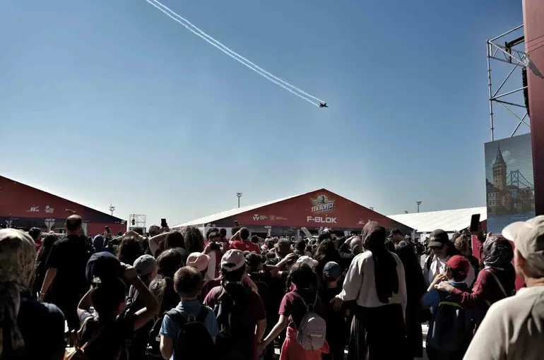 Solotürk Teknofest’te nefesleri kesti
