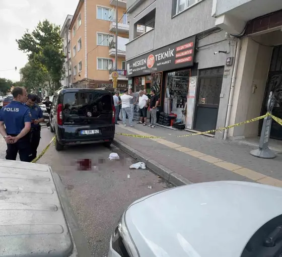 Sosyal medyada başlayan husumet kanlı bitti: 22 yaşındaki genç öldürüldü
