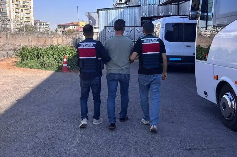 Sosyal medyada müstehcen içerikli görüntüler paylaşan şahıs tutuklandı
