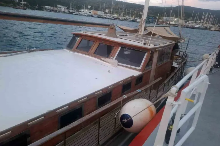 Su alan tekne KIYEM ekiplerince kurtarıldı
