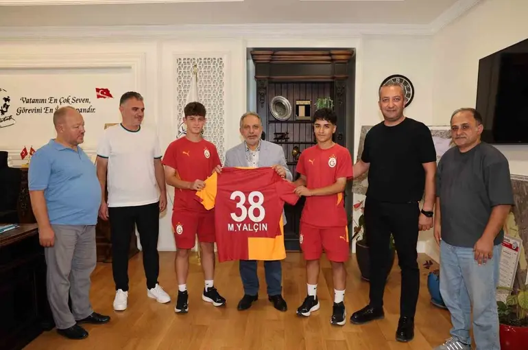 Talas’ın Sporcu Fabrikası’ndan profesyonel liglere 13 futbolcu
