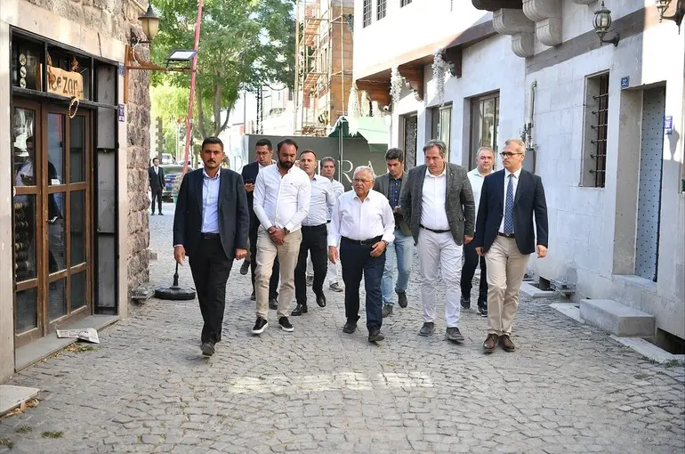 Tarihi Kayseri Mahallesi yeniden hayat buluyor
