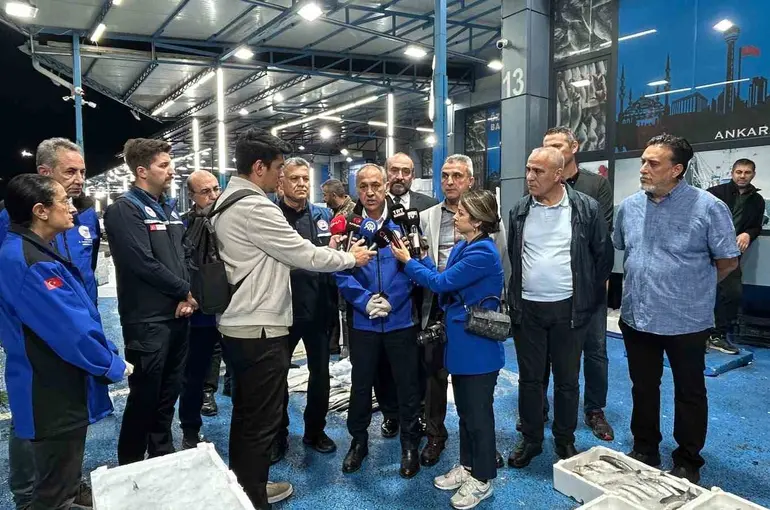 Tarım ve Orman Bakanlığı Ankara İl Müdürü Dallı, Ankara Balık Hali’ni ziyaret etti

