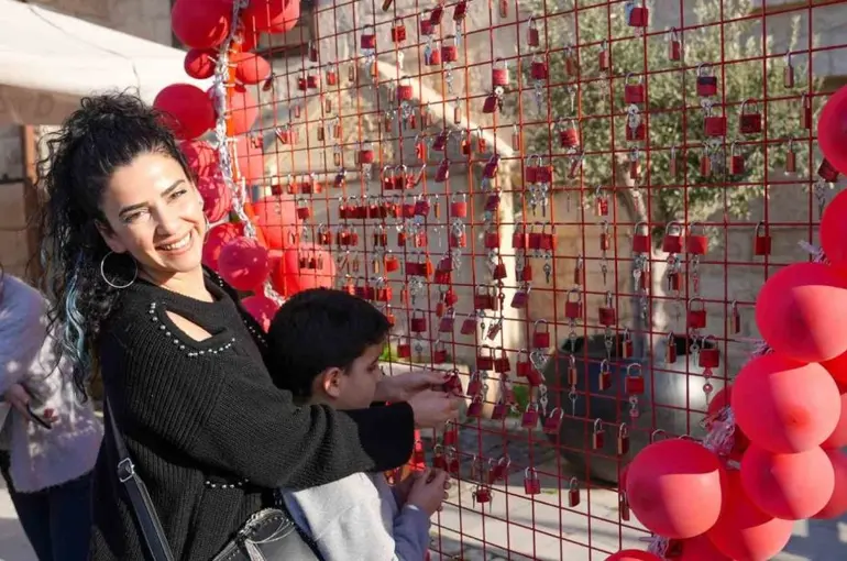 Tarsus’ta sevgi dolu iki gün
