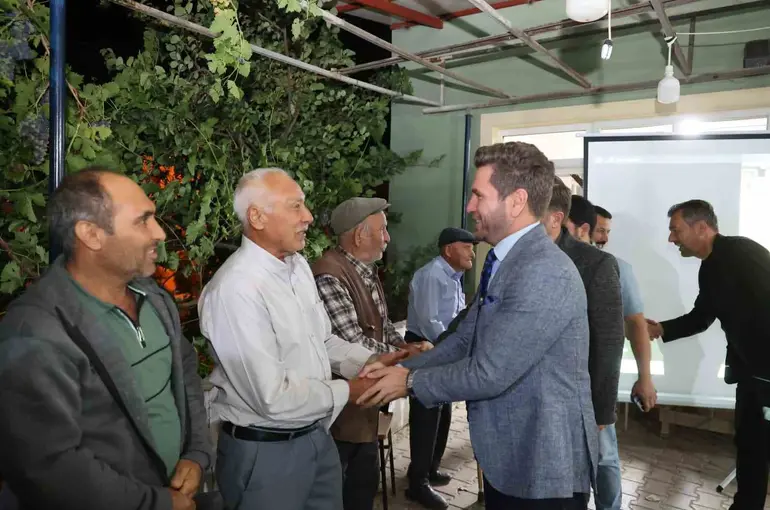 Tavas’ta halk toplantıları Kozlar Mahallesi ile devam etti
