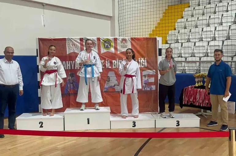Tavşanlı’da karate heyecanı
