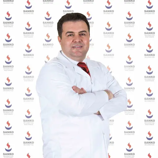 Tekrar eden boğaz ağrısı birçok hastalığın işareti olabilir
