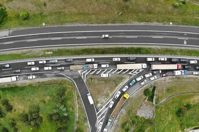 TEM’in Bolu’dan Karabük’e geçişi 18 gün ulaşıma kapalı
