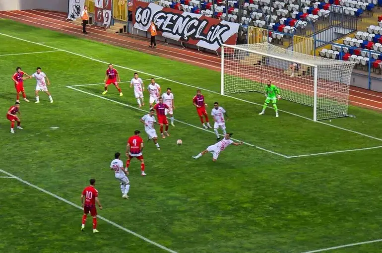 TFF 3. Lig: Karabük İdman Yurduspor: 1 - Tokat Belediyespor: 4
