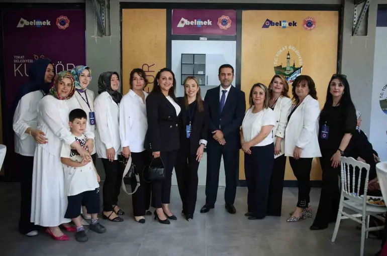 Tokat Belediyesi’nden 60 yaş üstü kadınlara ücretsiz kuaför hizmeti
