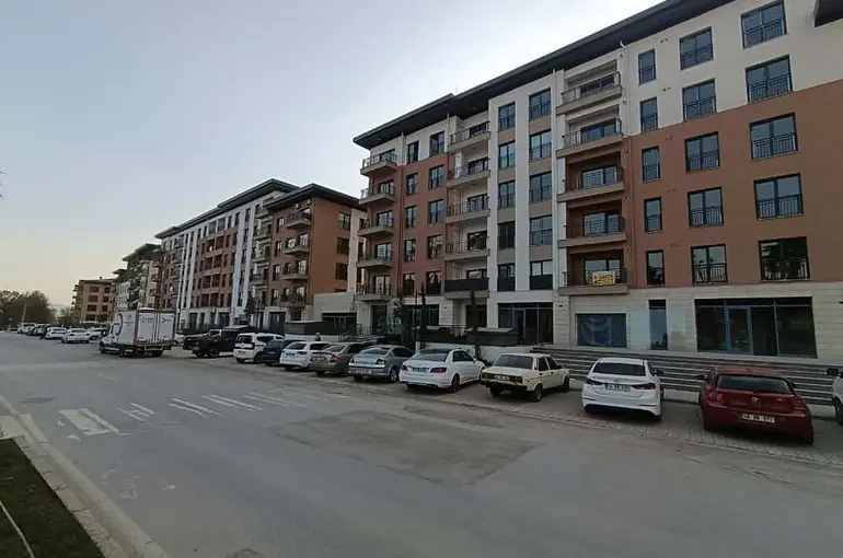 Trabzon Caddesi yeniden ayağa kalktı
