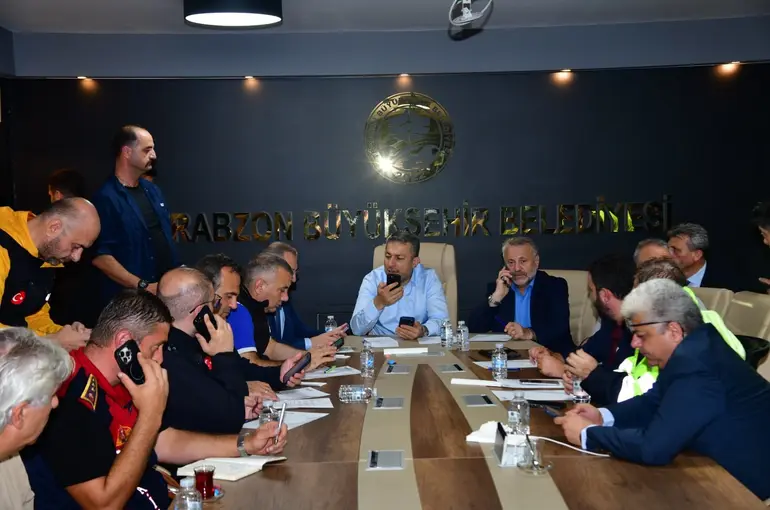 Trabzon’da metrekareye 50 kg yağış düştü
