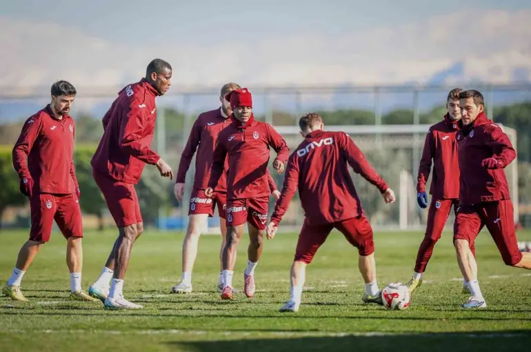 Trabzonspor, Fenerbahçe maçı hazırlıklarını sürdürdü
