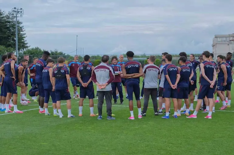 Trabzonspor’da Onuachu, yeni sezon hazırlıklarına katıldı

