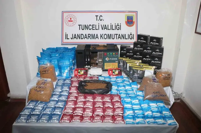 Tunceli’de kaçak alkol ve tütün operasyonu
