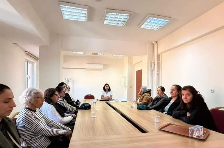 Tunceli’de  kadınlara yönelik kanser taraması ve menopoz eğitimi
