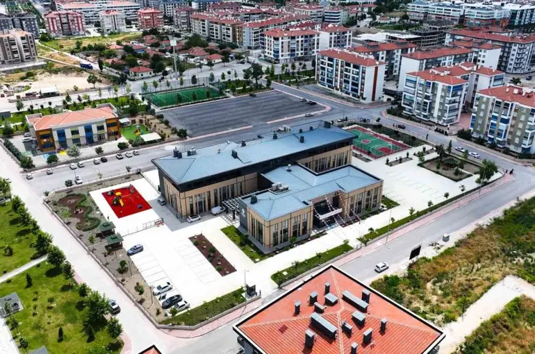 Türkiye’nin en büyüğü, Karatay Engelli Aktif Yaşam Merkezi açıldı
