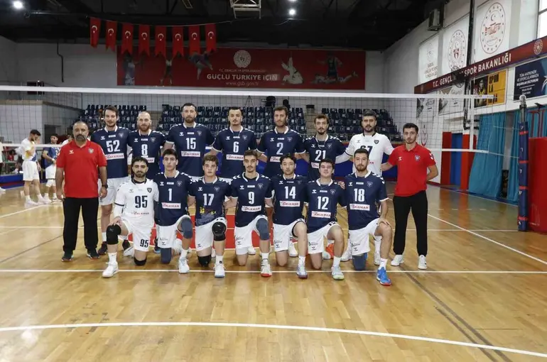 TVF Erkekler 1. Ligi: Düzce Belediyesi Spor Akademisi, rakibini 3-0’la geçti

