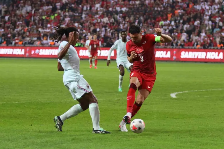 UEFA Uluslar Ligi: Türkiye: 0 - Fransa: 0 (İlk yarı)
