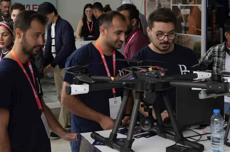 Üniversite öğrencilerinden yerli arama kurtarma dronu "DEPRON"
