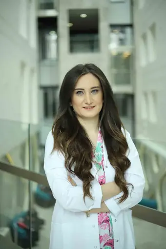 Uzmanı açıkladı: "Karne sadece ders başarısı olarak değerlendirilmemeli"
