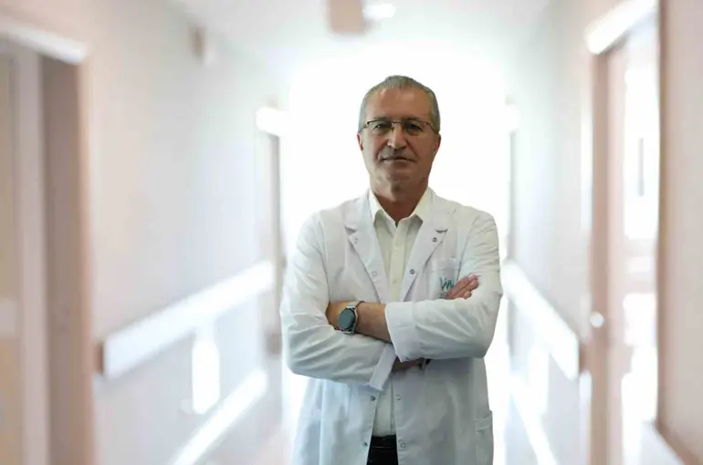 ’’Uzun süreli reflü ve yutma güçlüğüne dikkat edilmeli’’
