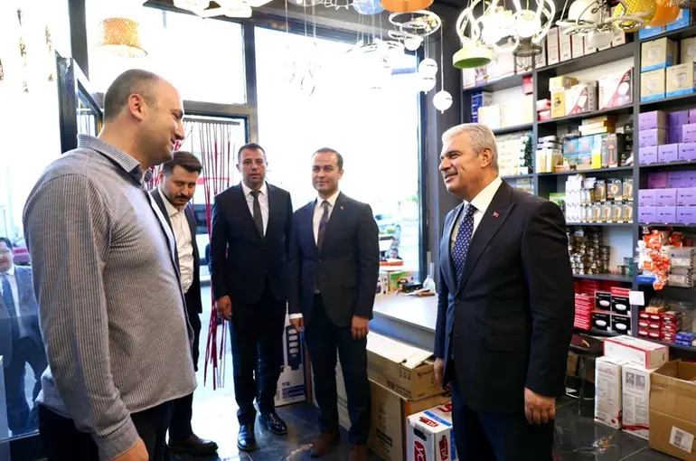 Vali Akın, Kadınhanı ve Doğanhisar’da incelemelerde bulundu