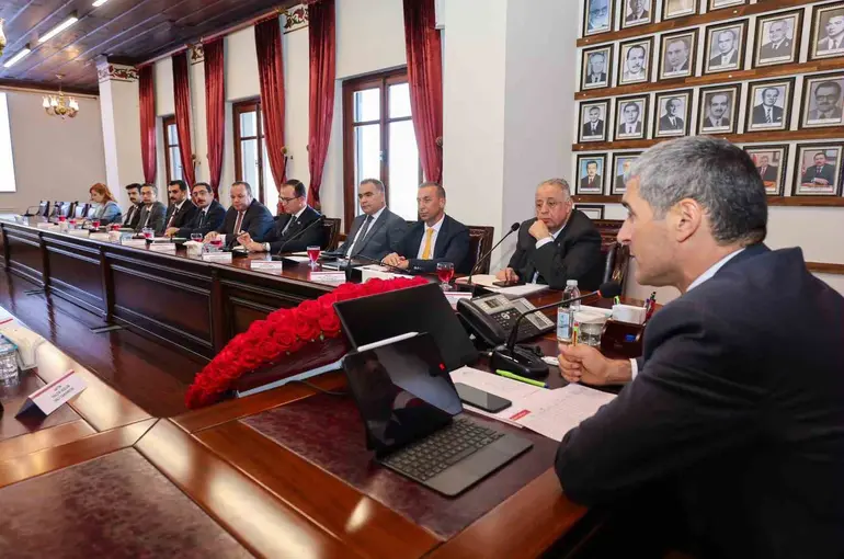 Vali Aktaş: "Kamu hizmetlerinde hız ve koordinasyon çok önemli"
