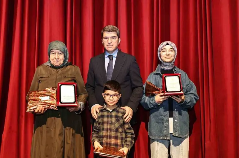 Vali Bakan açıkladı: Kılıçarslan binası kütüphaneye dönüştürülecek
