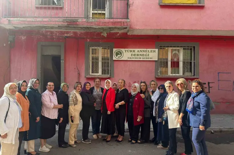 Vali Çiftçi’nin eşinden Türk Anneler Derneğine ziyaret
