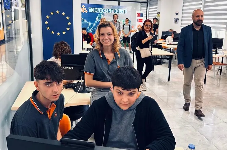 Van Teknokent Koleji’nden ’Erasmus’ başarısı
