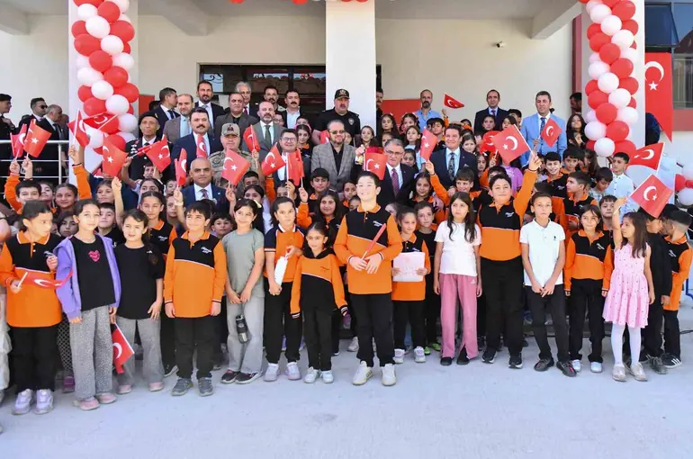Van’da 274 bin 685 öğrenci ders başı yaptı
