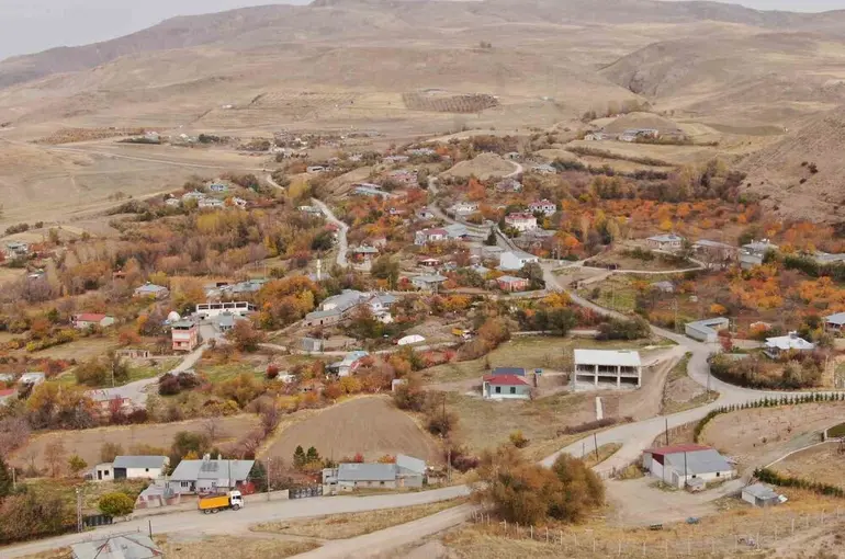 Van’da kartpostallık sonbahar manzaraları
