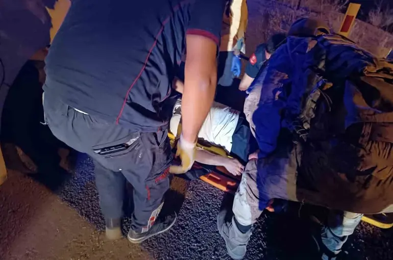 Van’da trafik kazası: 2 yaralı
