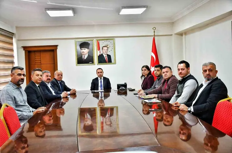 Yeşil Silopi Projesiyle 22 bin fidan toprakla buluşuyor
