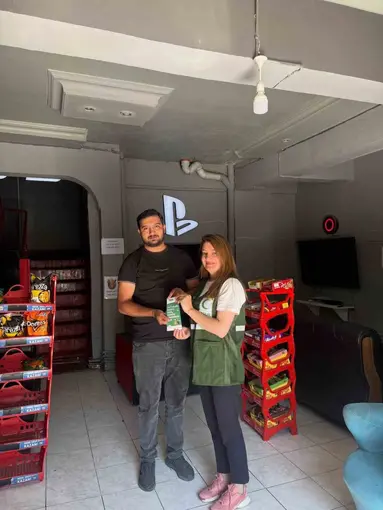 Yeşilay Kars Şubesi’nden esnafa bağımlılıkla mücadele bilgilendirmesi

