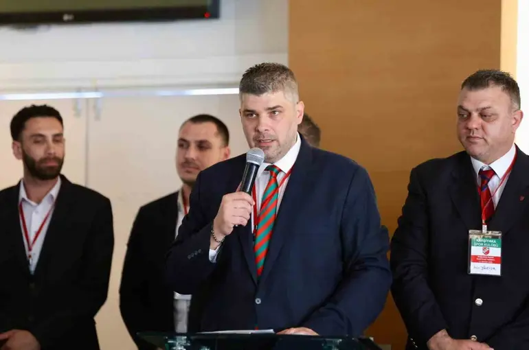 Yiğit Tusder: "Karşıyaka etrafında tek yürek olma günüdür"
