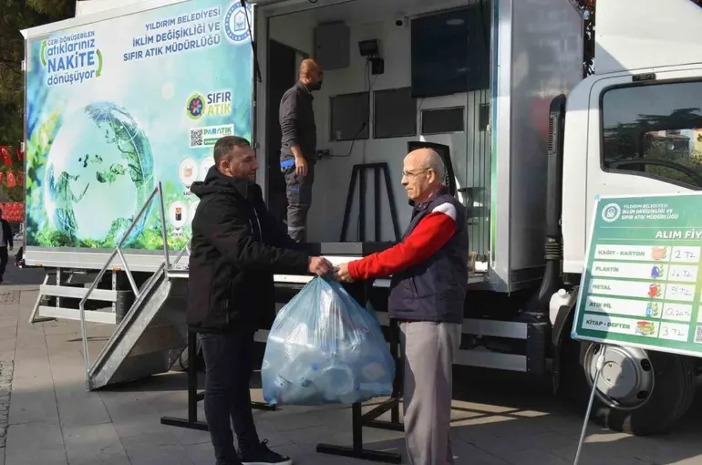 Yıldırım ’Sıfır Atık’ta Türkiye’ye örnek oluyor
