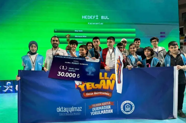 Yıldırımlı minik bilim insanları Türkiye şampiyonu
