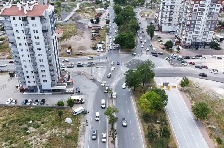 YKS sınav yeri dağılımı trafiği tıkadı
