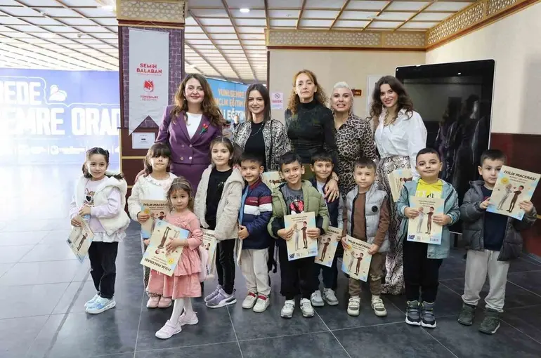 Yunusemreli çocuklar gönüllerince eğlendi
