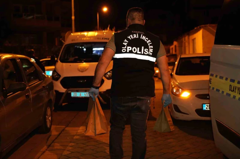 1 ay önce evlendiği eşini öldürdükten sonra aynı tüfekle intihar etti 