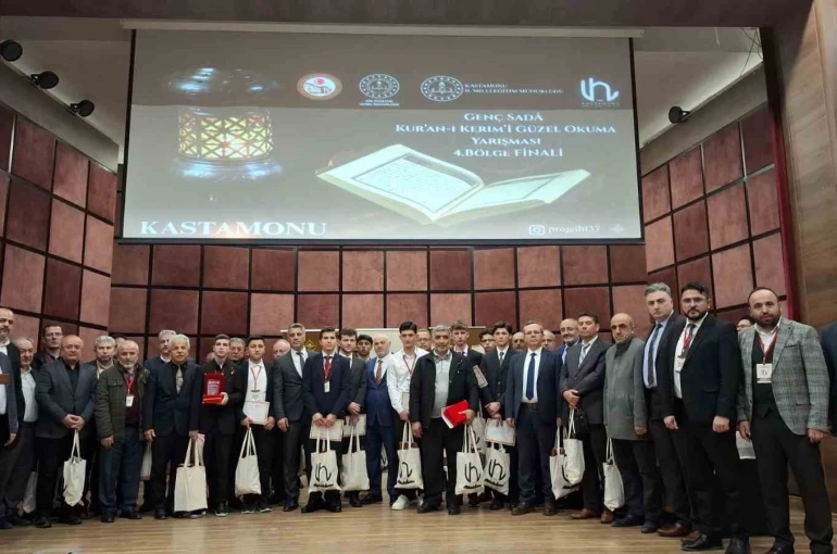 12 farklı ildeki öğrenciler Kur’an-ı Kerim’i en güzel okuyabilmek için yarıştı 
