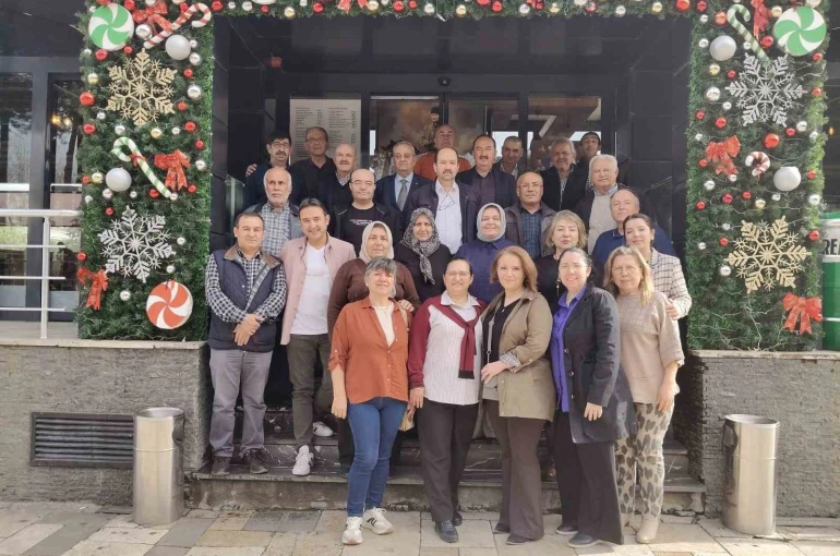 12 yıl sonra aynı sofrada buluştular 