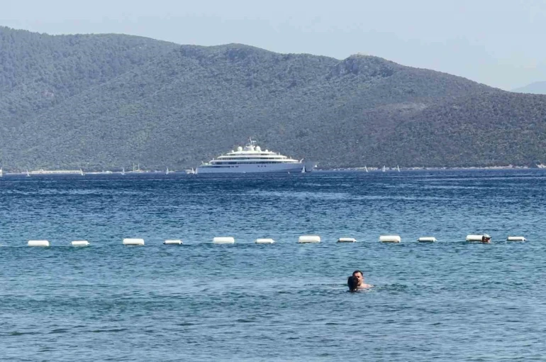 150 milyon dolarlık yüzen saray Bodrum’da 