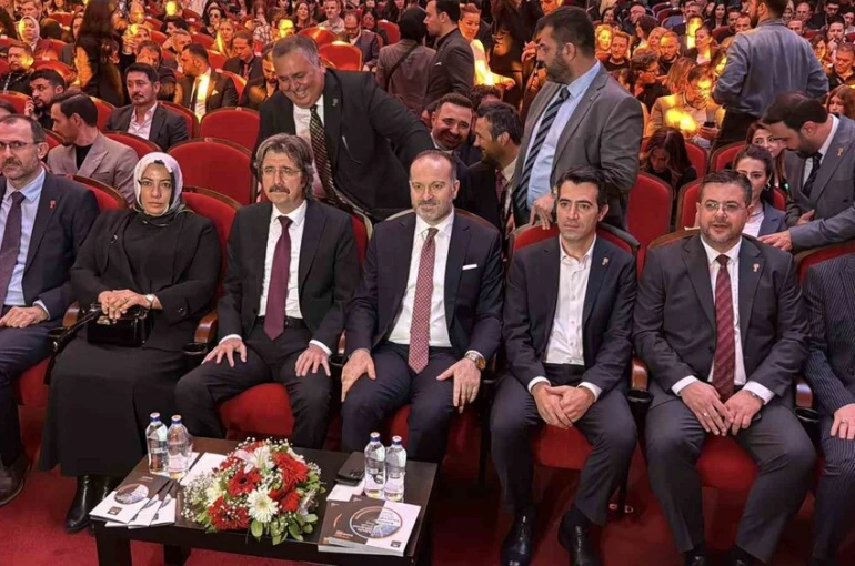 "16. TRT Uluslararası Belgesel Ödülleri" kapanış töreniyle sona erdi