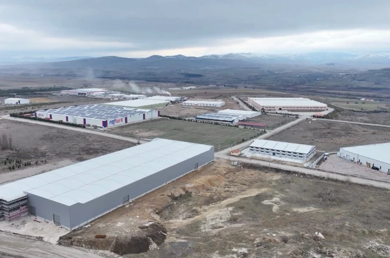 17 bin nüfuslu ilçede 2 bin kişiye istihdam sağlayan OSB büyümeye devam ediyor 